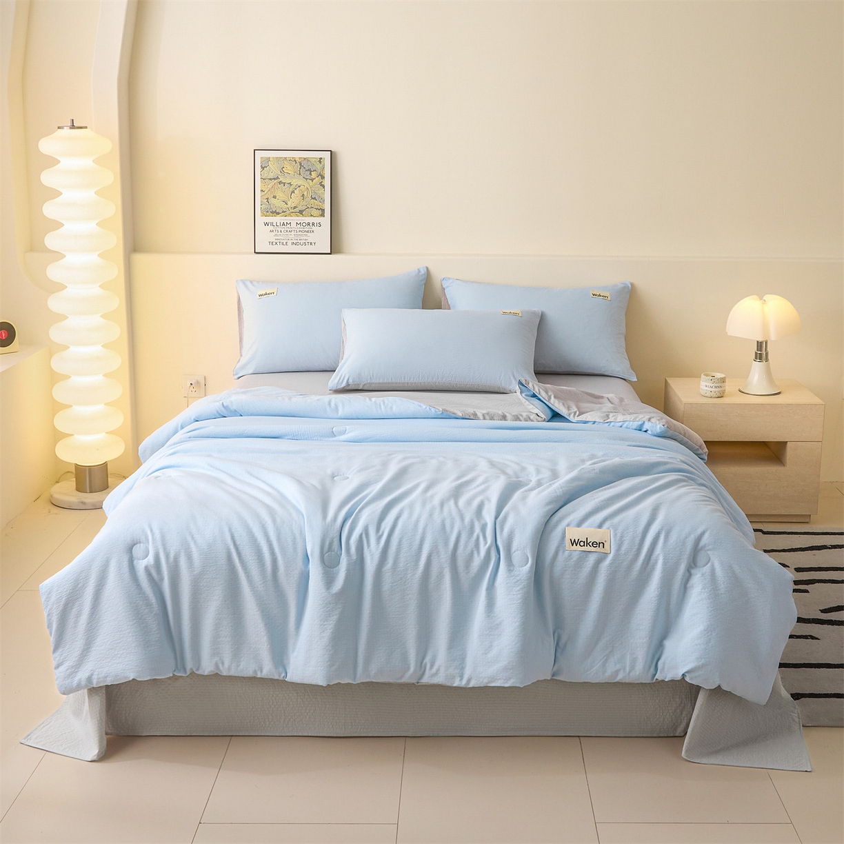 91家纺网 家纺一手货源 找家纺 盛秋家纺 2026新款皱皱纱贴标夏被-杰克 天空蓝+山灰