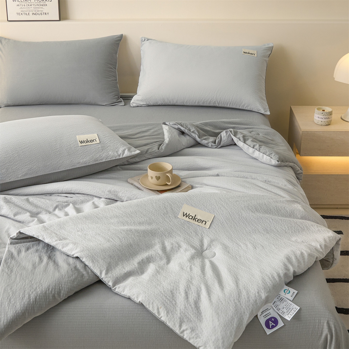 91家纺网 家纺一手货源 找家纺 盛秋家纺 2026新款皱皱纱贴标夏被-杰克 山灰+中灰