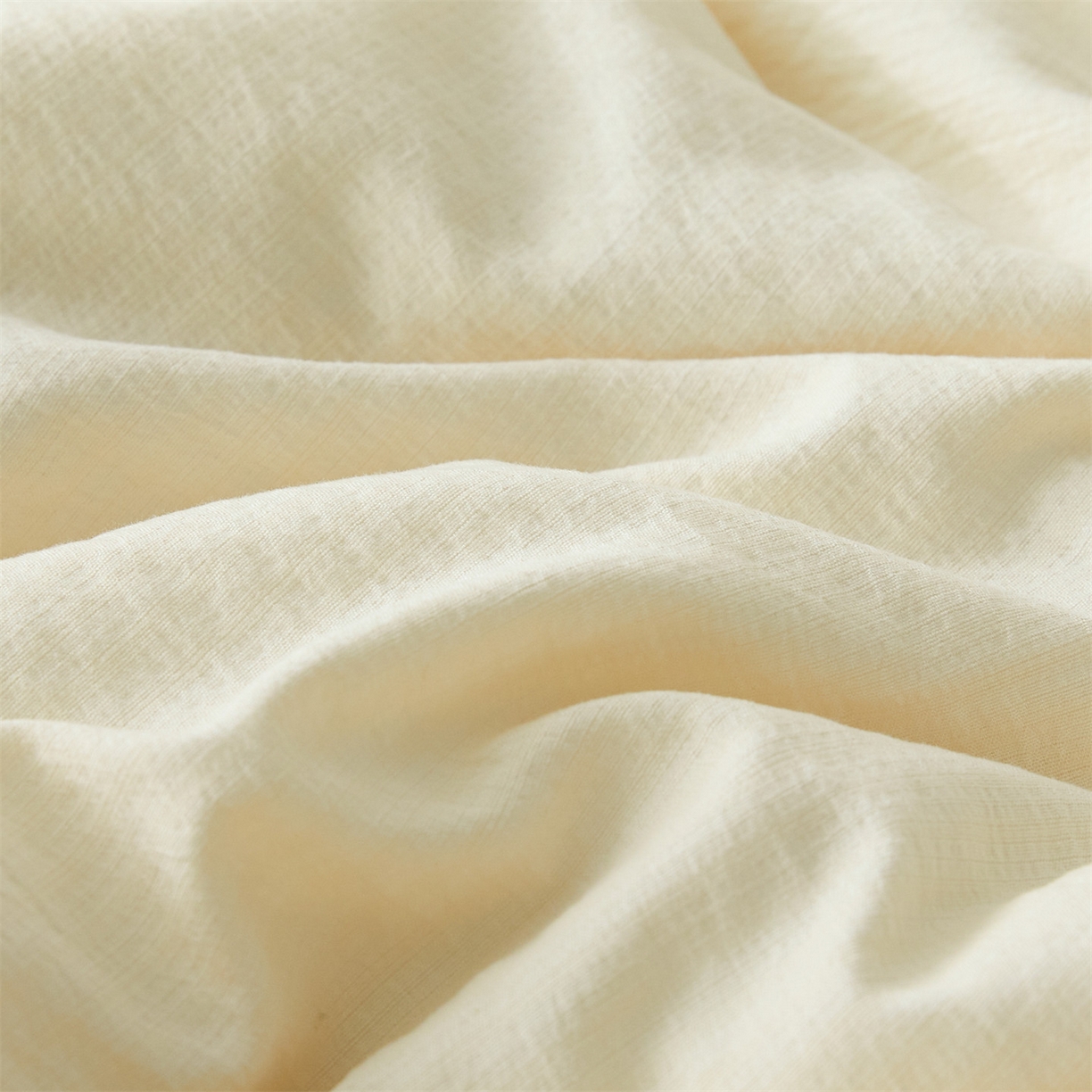91家纺网 家纺一手货源 找家纺 盛秋家纺 2026新款皱皱纱贴标夏被-杰克 奶昔白+麦绿