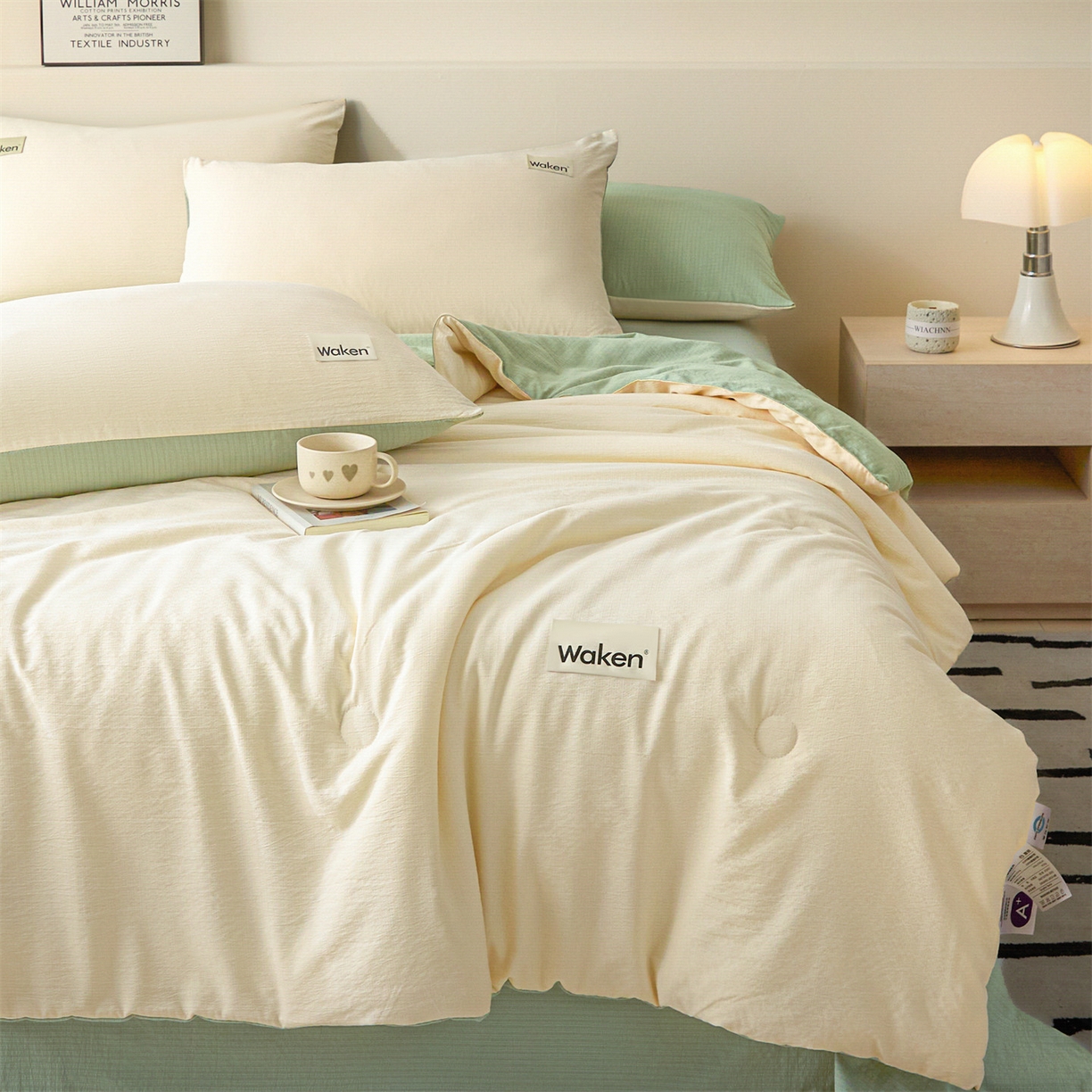 91家纺网 家纺一手货源 找家纺 盛秋家纺 2026新款皱皱纱贴标夏被-杰克 奶昔白+麦绿