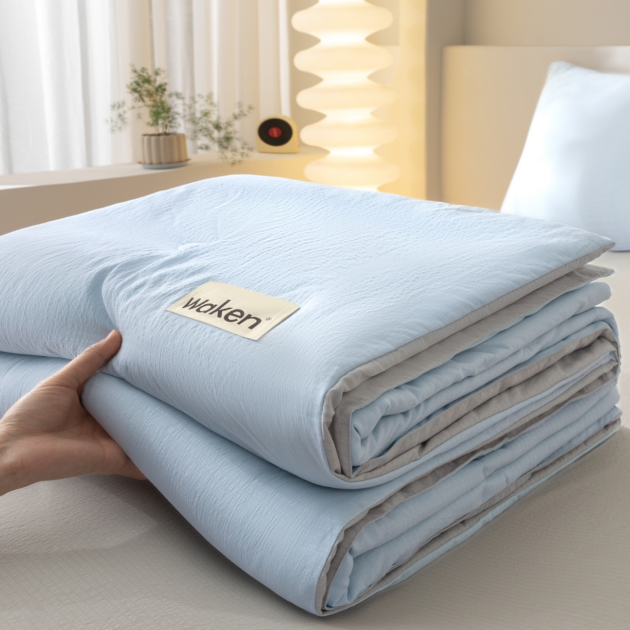 盛秋家纺 2026新款皱皱纱贴标夏被-杰克 天空蓝+山灰