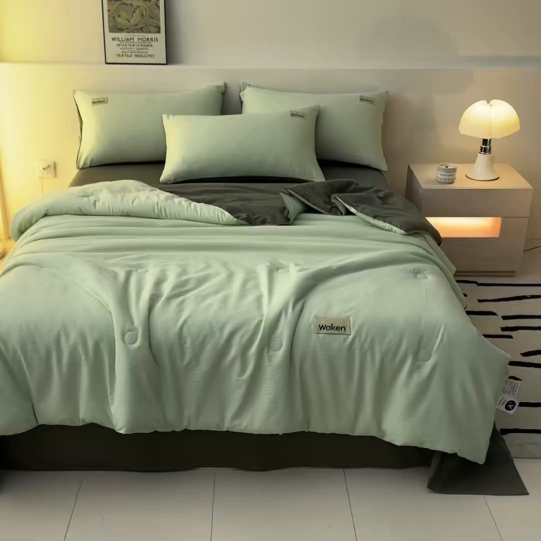 91家纺网 家纺一手货源 找家纺 盛秋家纺 2026新款皱皱纱贴标夏被-杰克 清新绿+军绿