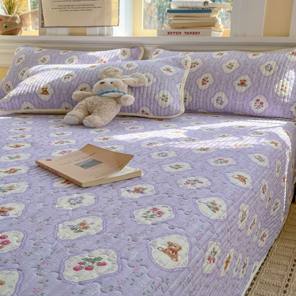 91家纺网 家纺一手货源 找家纺 优雅星家纺 2026新款A类小清新四季可用学生宿舍床单  单件夹棉炕盖床盖炕毯三件套（长期有货） 紫韵花开