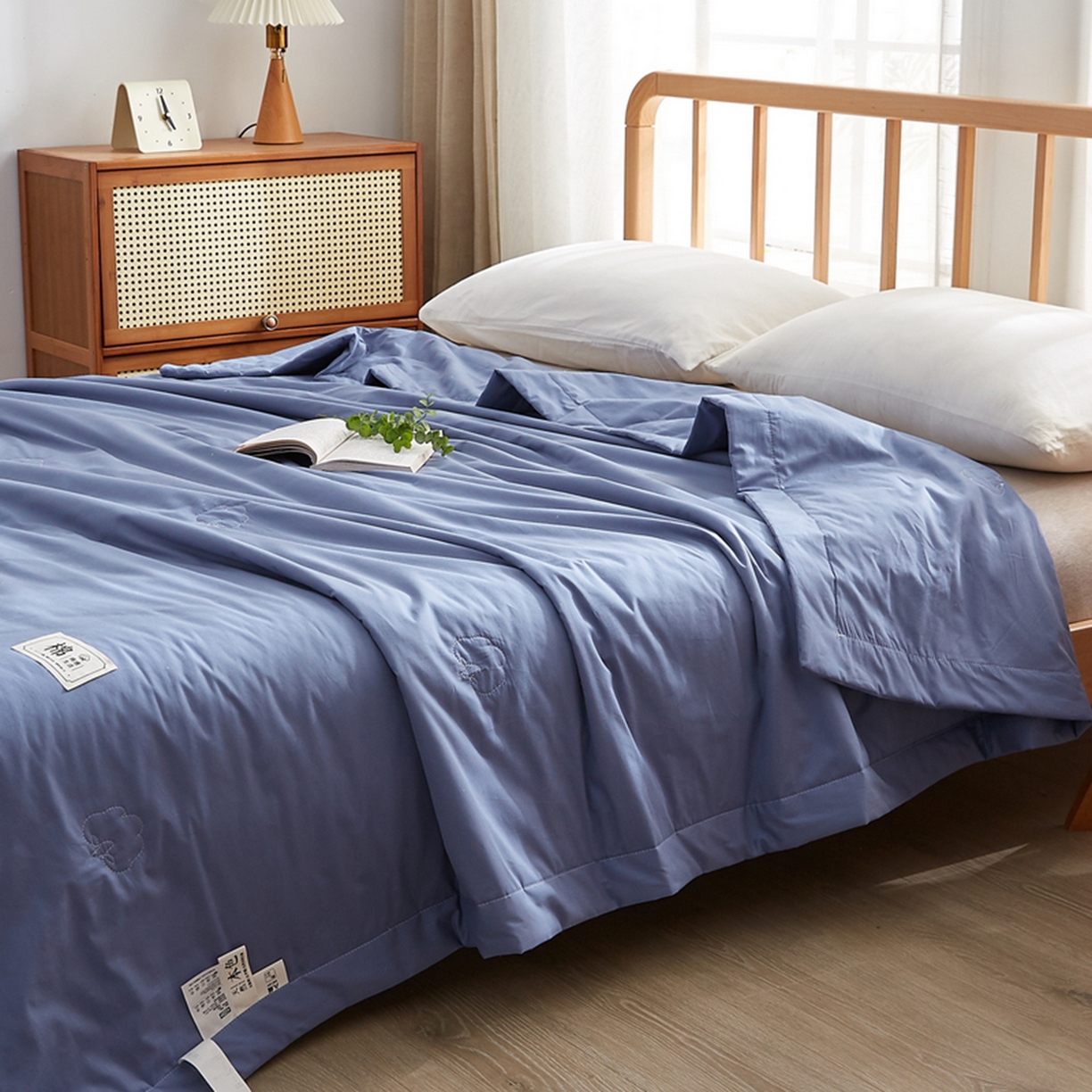 91家纺网 家纺一手货源 找家纺 猎鹿人家纺 2026新款纯色全棉水洗棉棉花夏被空调被 天青蓝