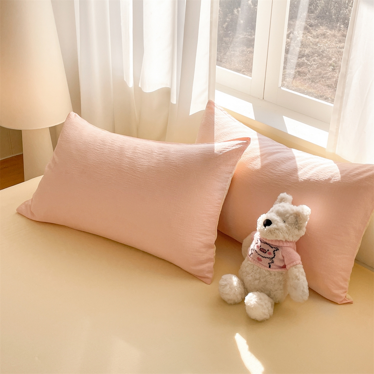 91家纺网 家纺一手货源 找家纺 盛秋家纺 2026新款皱皱纱散点绣夏被-妮可 花朵奶油粉