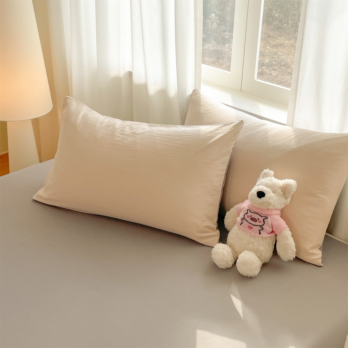 91家纺网 家纺一手货源 找家纺 盛秋家纺 2026新款皱皱纱散点绣夏被-妮可 腊肠狗梧桐杏