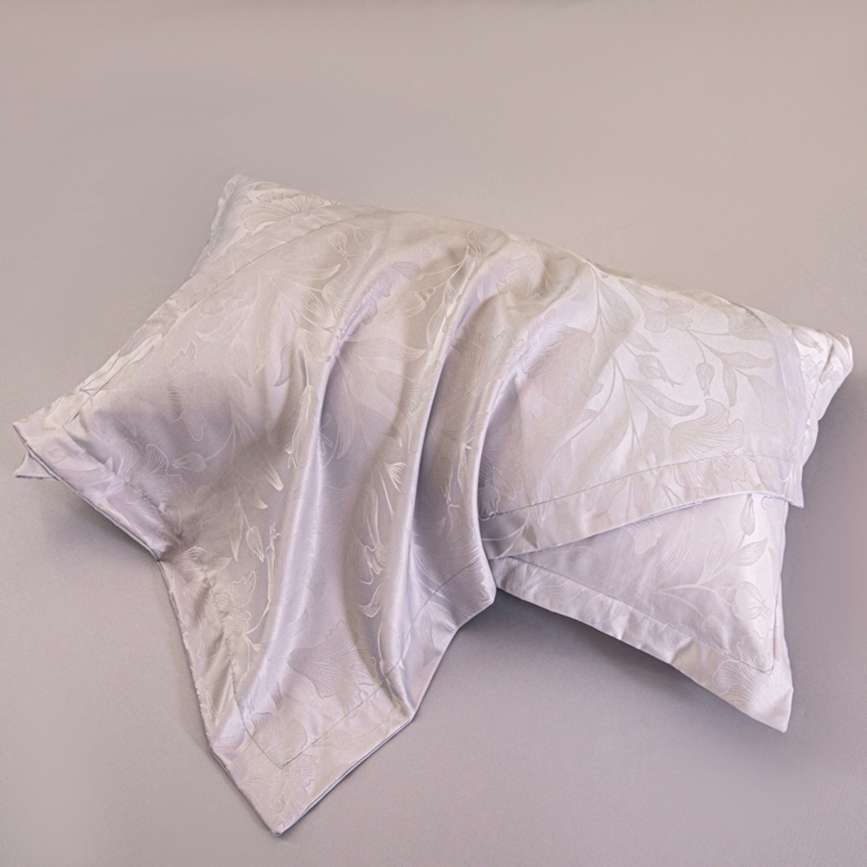 91家纺网 家纺一手货源 找家纺 金牛座家纺 2026新款高克重贡缎提花亲肤棉四件套-情愫系列 情愫-浅紫