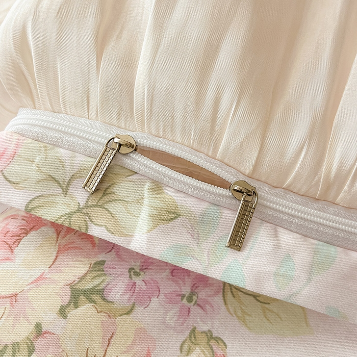 91家纺网 家纺一手货源 找家纺 宜凡家纺 2026新款全棉夹棉公主风床笠三件套 春日微光