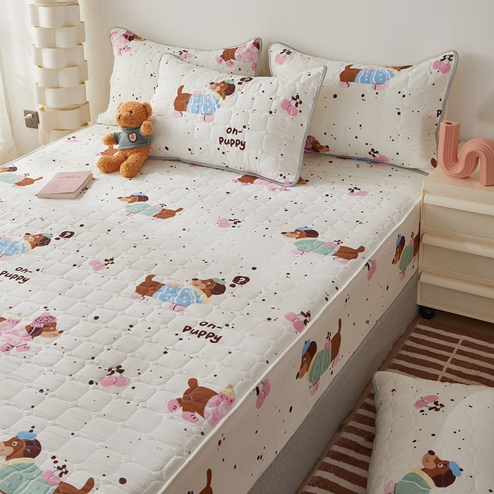 91家纺网 家纺一手货源 找家纺 舒居家纺 2026春夏新款夹棉防水印花单床笠 床笠单件 靠谱小狗