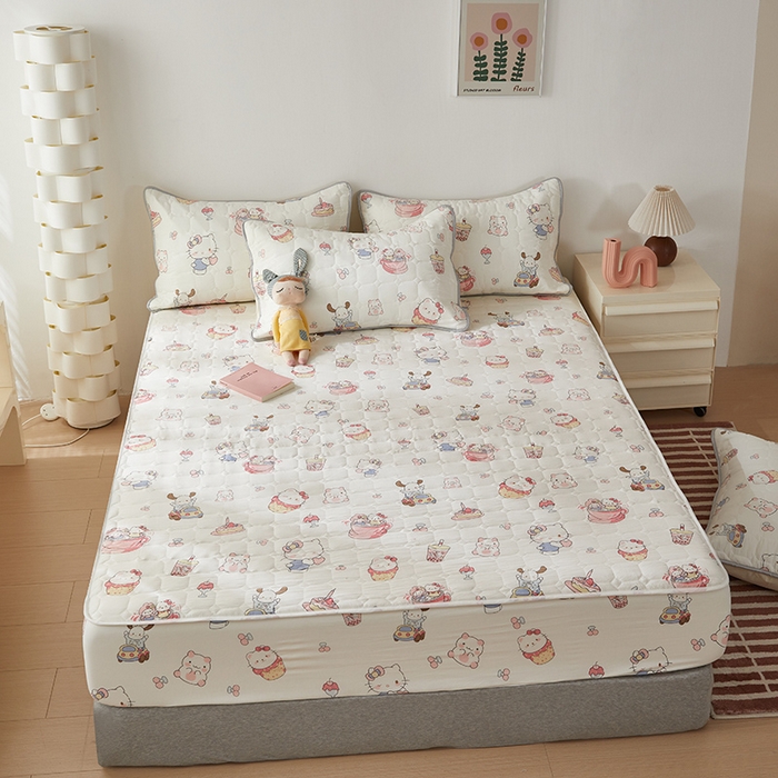 91家纺网 家纺一手货源 找家纺 舒居家纺 2026春夏新款夹棉防水印花单床笠 床笠单件 奶猫