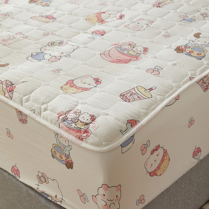 91家纺网 家纺一手货源 找家纺 舒居家纺 2026春夏新款夹棉防水印花单床笠 床笠单件 奶猫