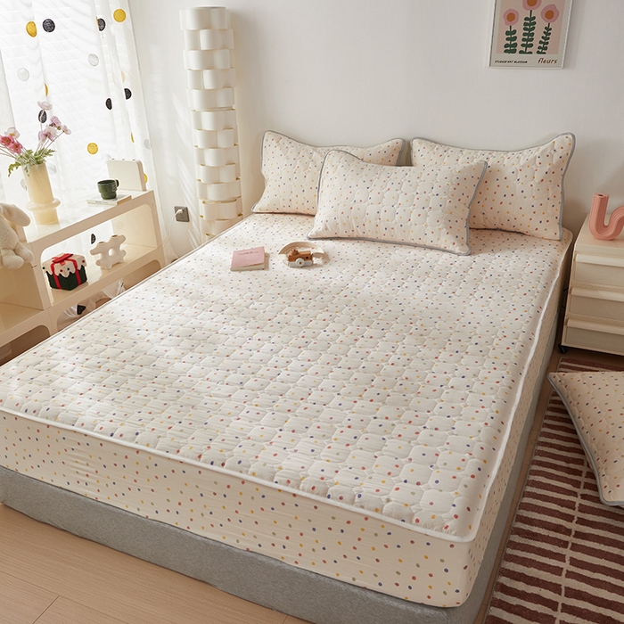 91家纺网 家纺一手货源 找家纺 舒居家纺 2026春夏新款夹棉防水印花单床笠 床笠单件 小波点