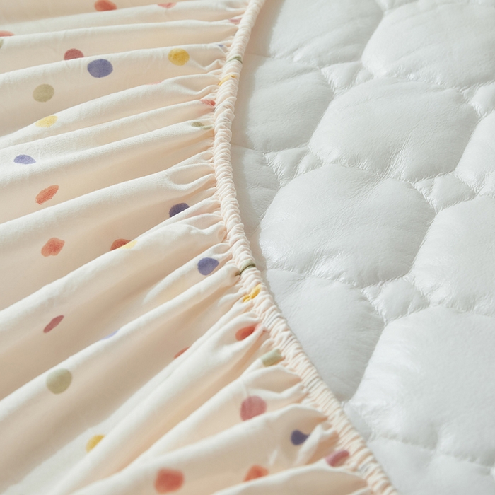 91家纺网 家纺一手货源 找家纺 舒居家纺 2026春夏新款夹棉防水印花单床笠 床笠单件 小波点