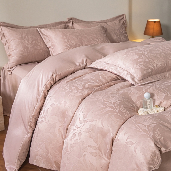 91家纺网 家纺一手货源 找家纺 （总）金牛座家纺 2026新款高克重贡缎提花亲肤棉四件套-情愫系列