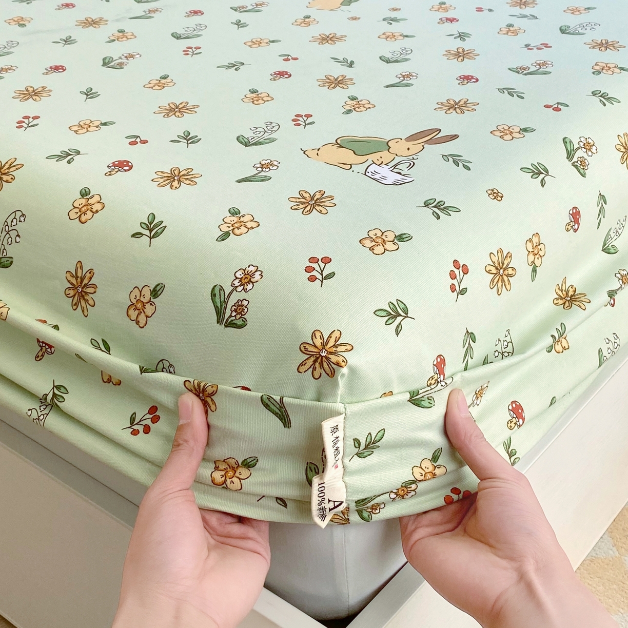 91家纺网 家纺一手货源 找家纺 春皖家纺 2026新款全棉老粗布工艺款单床笠床笠单件 兔开心