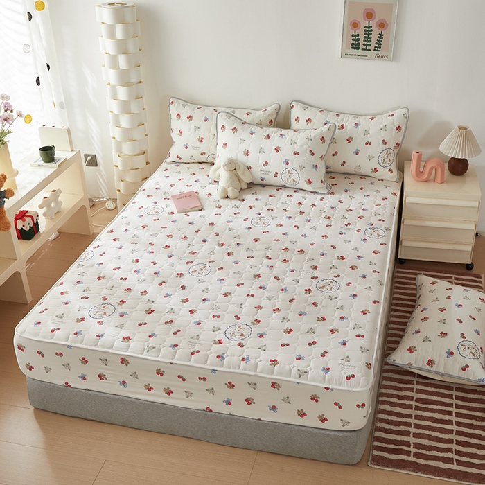 91家纺网 家纺一手货源 找家纺 舒居家纺 2026春夏新款夹棉防水印花单床笠 床笠单件 圆镜兔