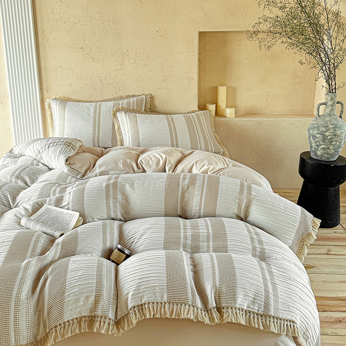 91家纺网 家纺一手货源 找家纺 缘生活 2026新款色织提花双层纱华夫格流苏四件套 双工艺流苏-卡其色