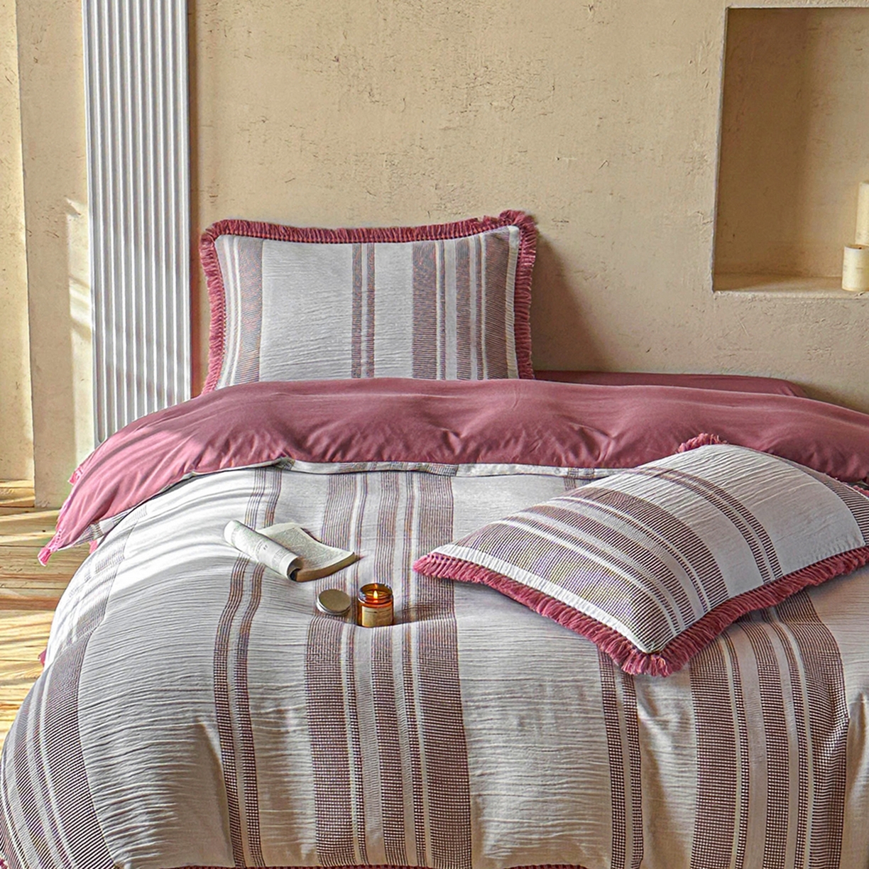 91家纺网 家纺一手货源 找家纺 缘生活 2026新款色织提花双层纱华夫格流苏四件套 双工艺流苏-豆沙红