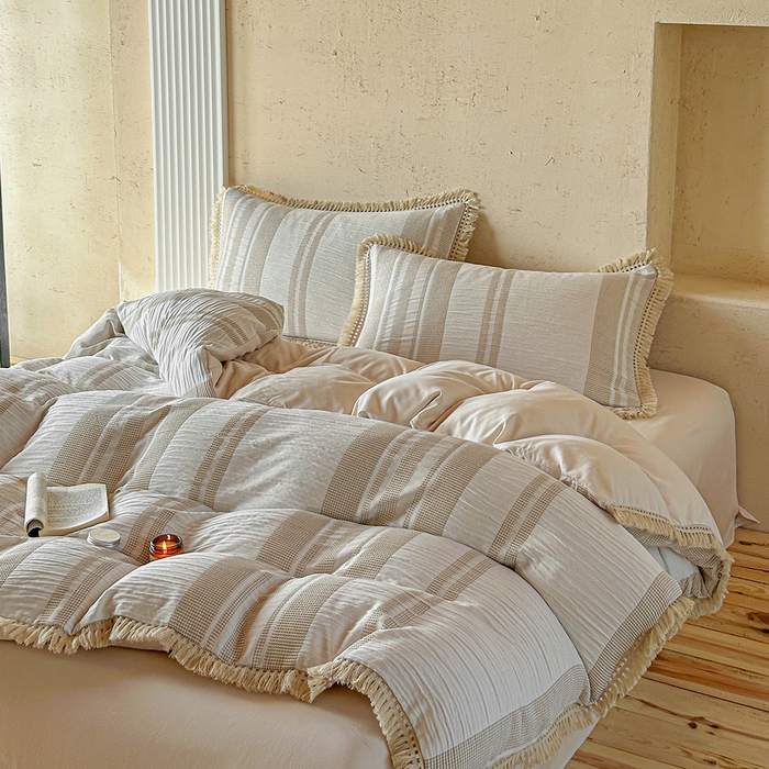 91家纺网 家纺一手货源 找家纺 缘生活 2026新款色织提花双层纱华夫格流苏四件套 双工艺流苏-卡其色