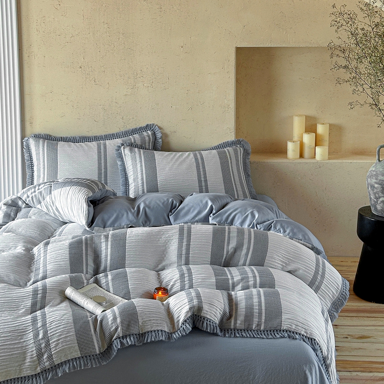 91家纺网 家纺一手货源 找家纺 缘生活 2026新款色织提花双层纱华夫格流苏四件套 双工艺流苏-青蓝色