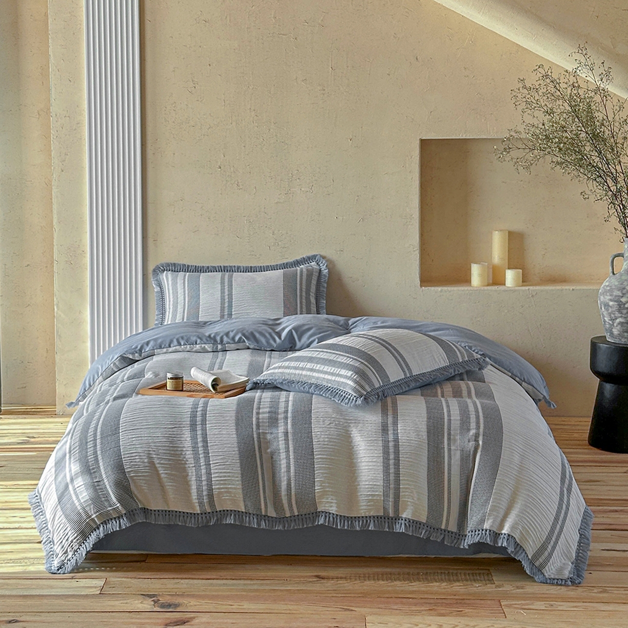 91家纺网 家纺一手货源 找家纺 缘生活 2026新款色织提花双层纱华夫格流苏四件套 双工艺流苏-青蓝色