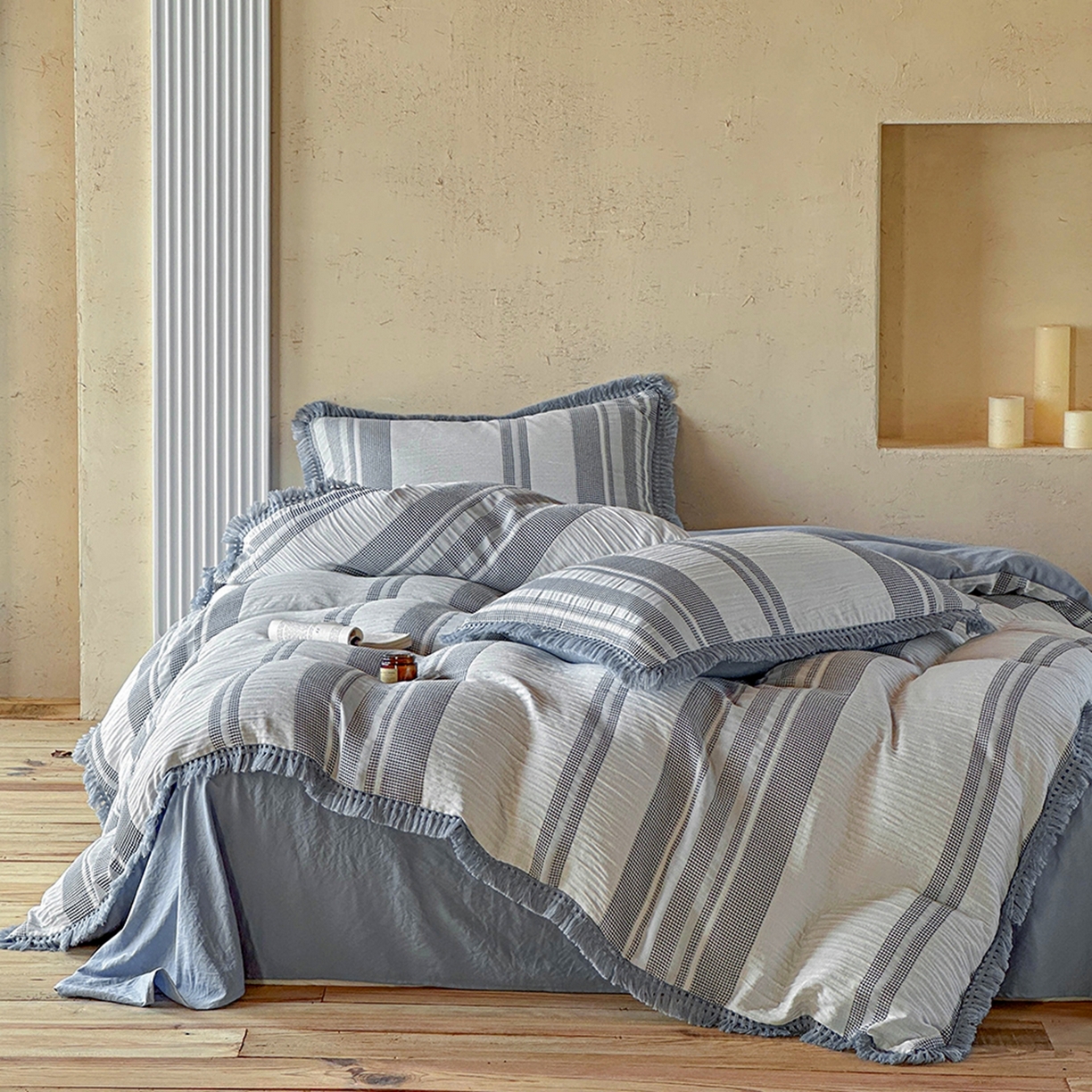 91家纺网 家纺一手货源 找家纺 缘生活 2026新款色织提花双层纱华夫格流苏四件套 双工艺流苏-青蓝色