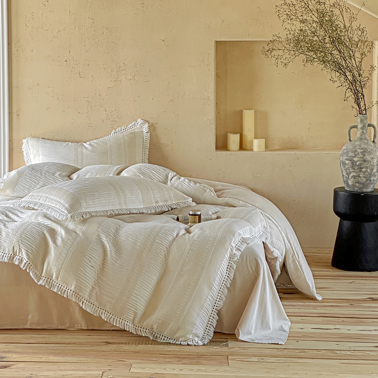 91家纺网 家纺一手货源 找家纺 缘生活 2026新款色织提花双层纱华夫格流苏四件套 双工艺流苏-米白色