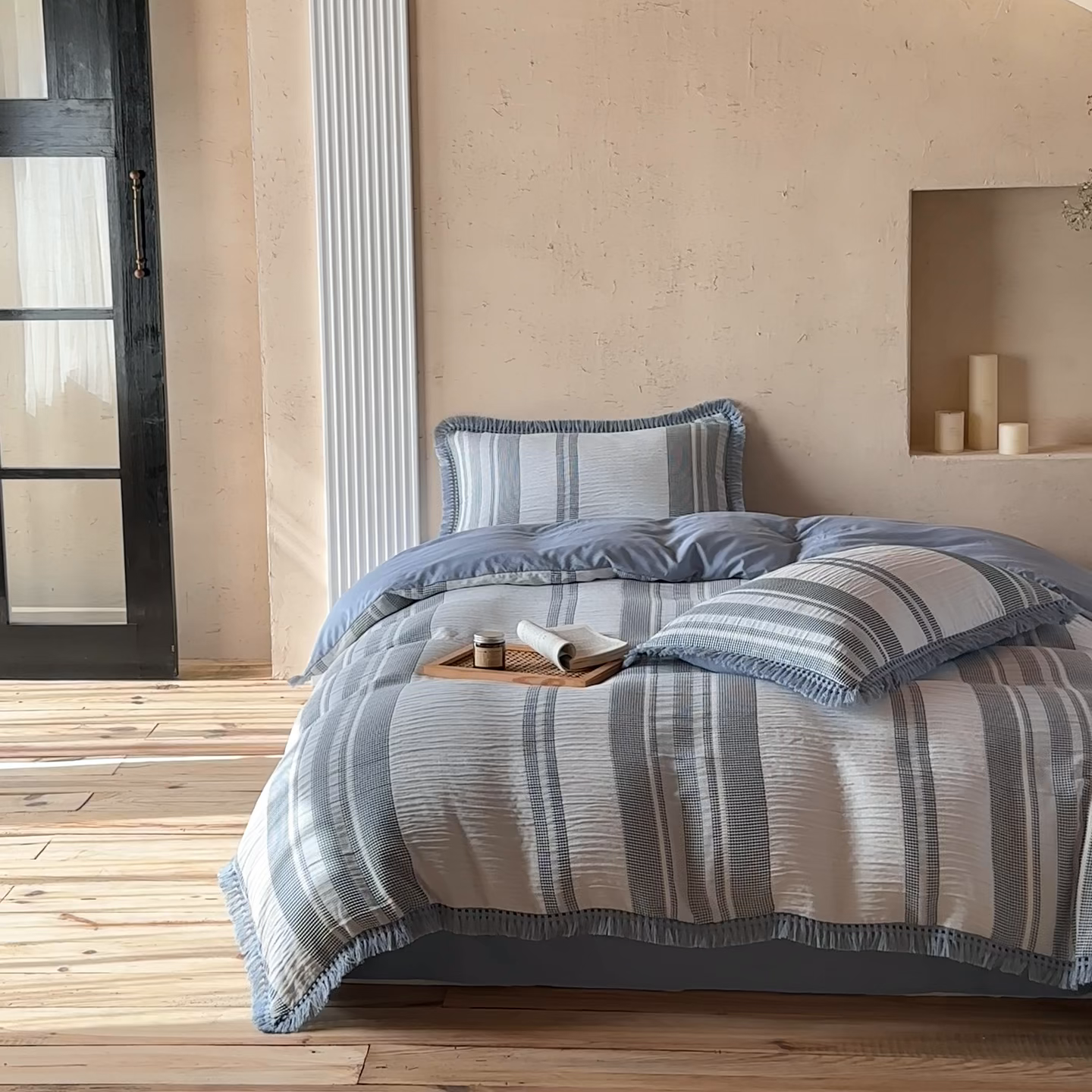 91家纺网 家纺一手货源 找家纺 缘生活 2026新款色织提花双层纱华夫格流苏四件套 双工艺流苏-青蓝色