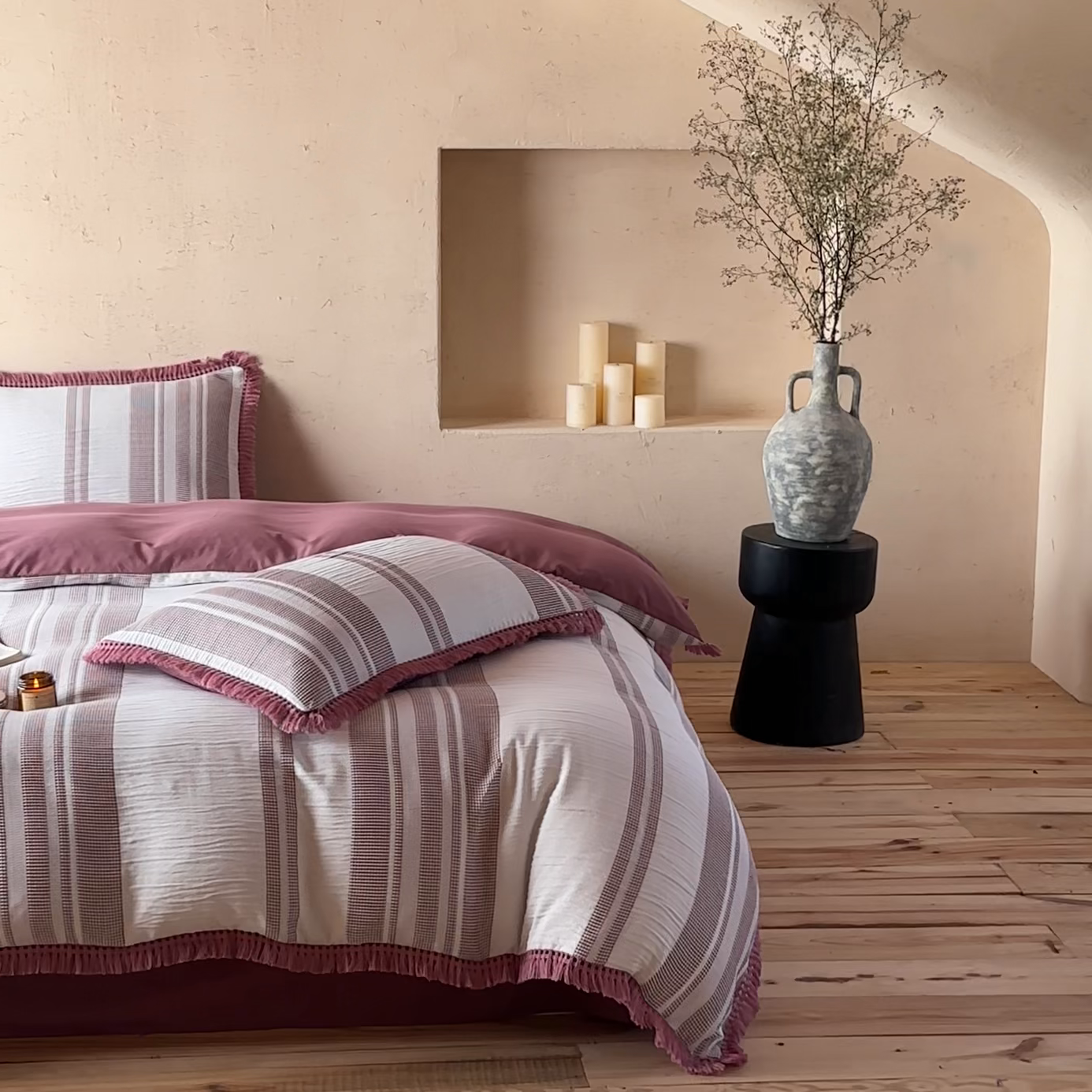 91家纺网 家纺一手货源 找家纺 缘生活 2026新款色织提花双层纱华夫格流苏四件套 双工艺流苏-豆沙红