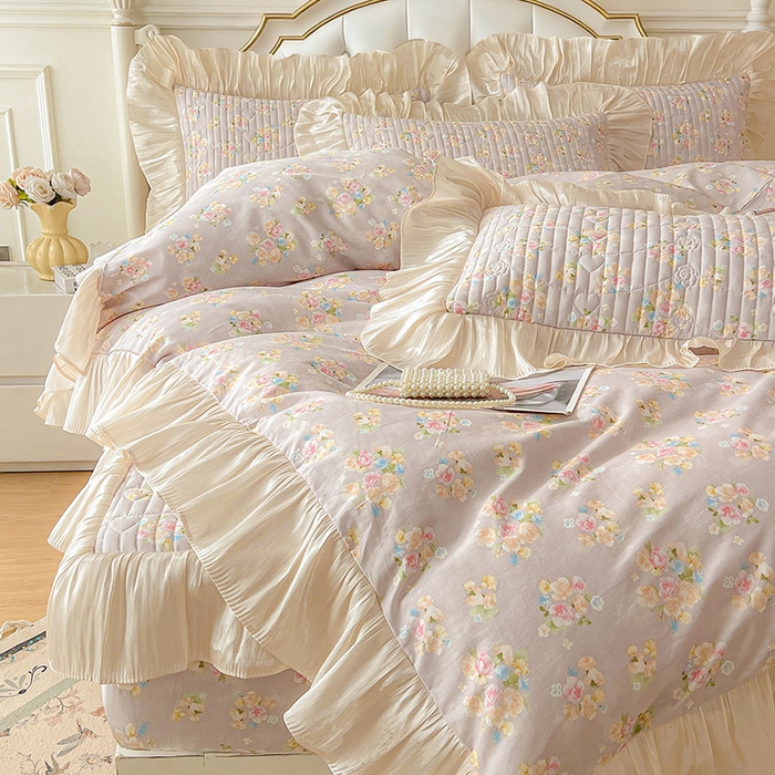 91家纺网 家纺一手货源 找家纺 宜凡家纺 2026新款全棉夹棉公主风床笠三件套 晴空