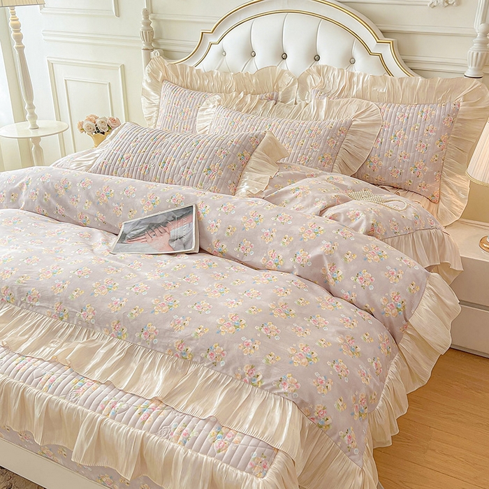 91家纺网 家纺一手货源 找家纺 宜凡家纺 2026新款全棉夹棉公主风床笠三件套 晴空