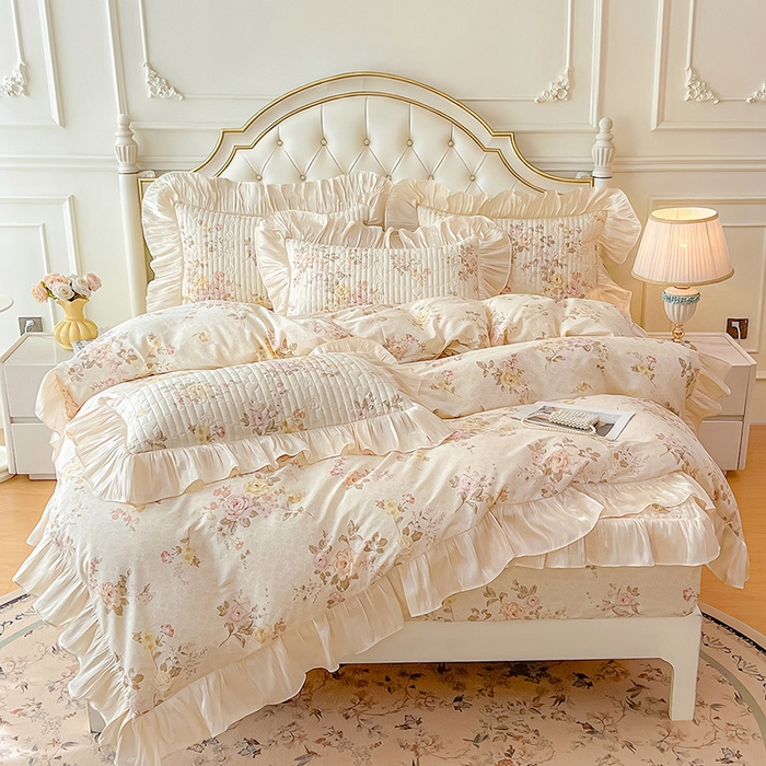 91家纺网 家纺一手货源 找家纺 宜凡家纺 2026新款全棉夹棉公主风床笠三件套 花黛织梦