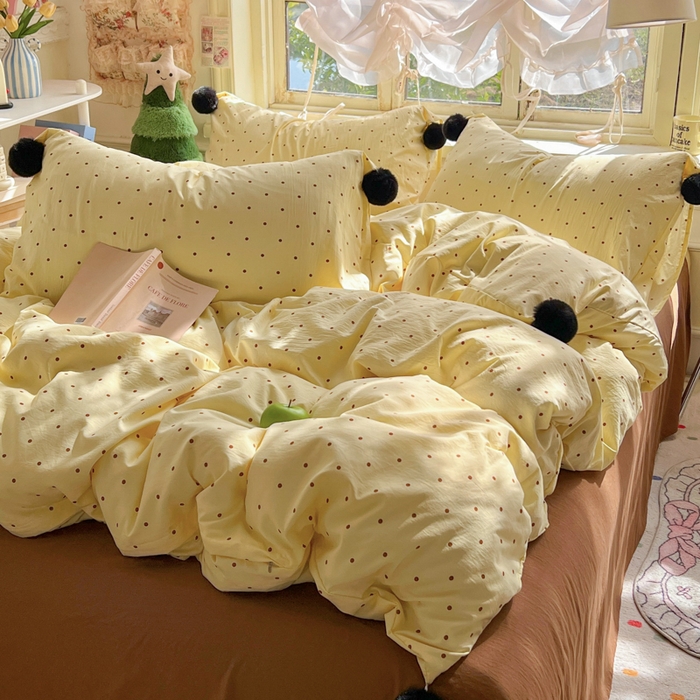 91家纺网 家纺一手货源 找家纺 花伞家居 2026新款ins毛球波点软软糯糯古法水洗棉加厚四件套含买家秀 毛球波点-黄