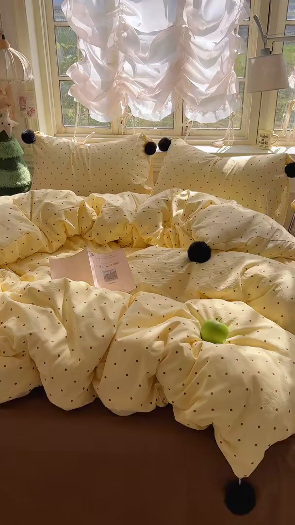 91家纺网 家纺一手货源 找家纺 花伞家居 2026新款ins毛球波点软软糯糯古法水洗棉加厚四件套含买家秀 毛球波点-黄