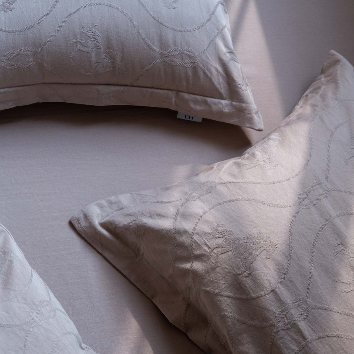 91家纺网 家纺一手货源 找家纺 （总）8小时家纺 2026新款60支水洗浮雕立体提花四件套