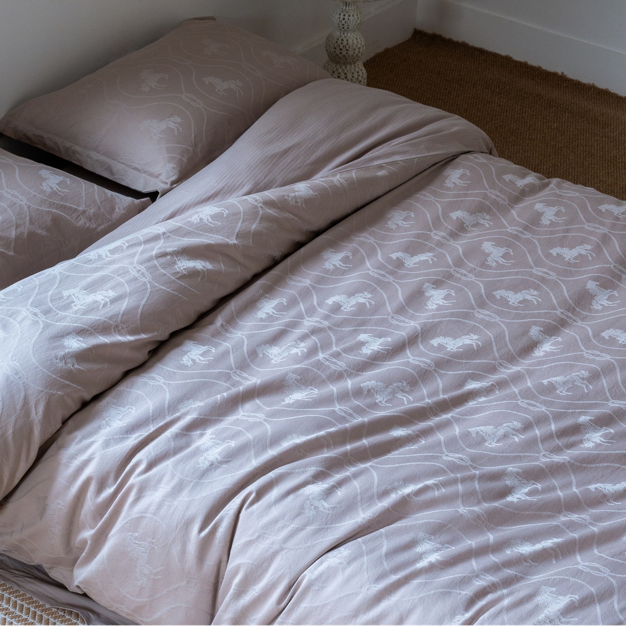 91家纺网 家纺一手货源 找家纺 （总）8小时家纺 2026新款60支水洗浮雕立体提花四件套