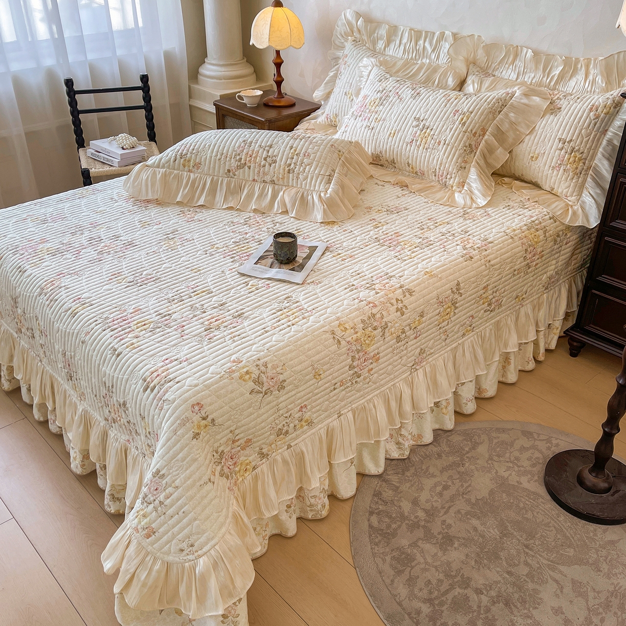 91家纺网 家纺一手货源 找家纺 （总）宜凡家纺 2026新款全棉印花公主风夹棉床盖四件套