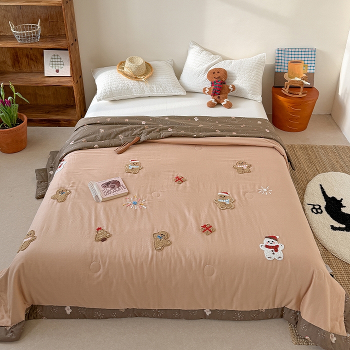 91家纺网 家纺一手货源 找家纺 （总）暖生活 2026新款A类全棉双层纱毛巾绣夏被 被子被芯