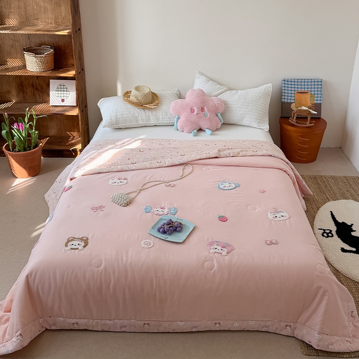 91家纺网 家纺一手货源 找家纺 （总）暖生活 2026新款A类全棉双层纱毛巾绣夏被 被子被芯