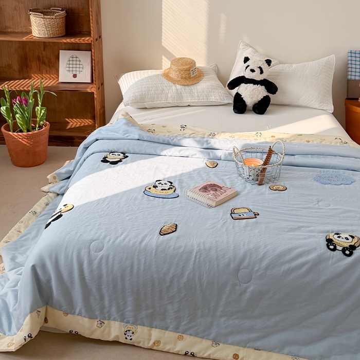 91家纺网 家纺一手货源 找家纺 暖生活 2026新款A类全棉双层纱毛巾绣夏被 被子被芯 熊猫面包