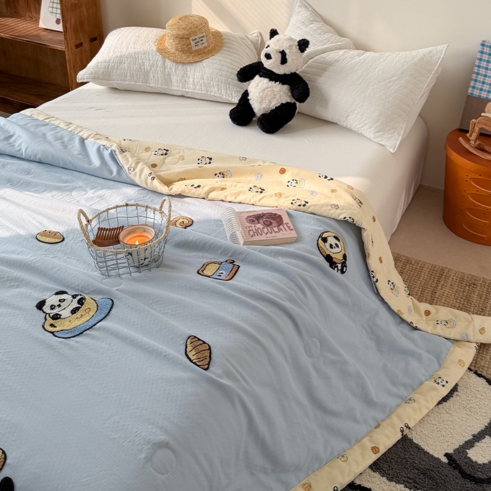 91家纺网 家纺一手货源 找家纺 暖生活 2026新款A类全棉双层纱毛巾绣夏被 被子被芯 熊猫面包