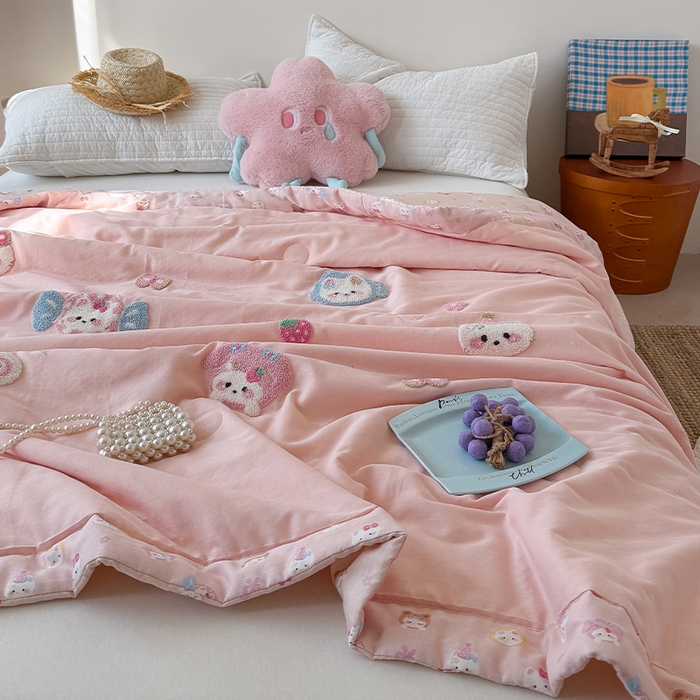 91家纺网 家纺一手货源 找家纺 暖生活 2026新款A类全棉双层纱毛巾绣夏被 被子被芯 粉红粉红