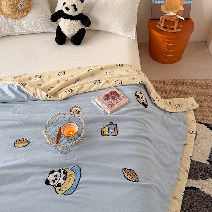 91家纺网 家纺一手货源 找家纺 暖生活 2026新款A类全棉双层纱毛巾绣夏被 被子被芯 熊猫面包