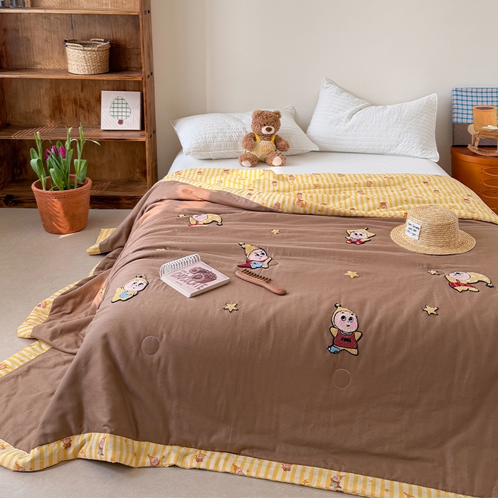 91家纺网 家纺一手货源 找家纺 暖生活 2026新款A类全棉双层纱毛巾绣夏被 被子被芯 小小星人