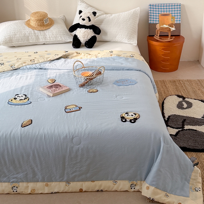 91家纺网 家纺一手货源 找家纺 暖生活 2026新款A类全棉双层纱毛巾绣夏被 被子被芯 熊猫面包