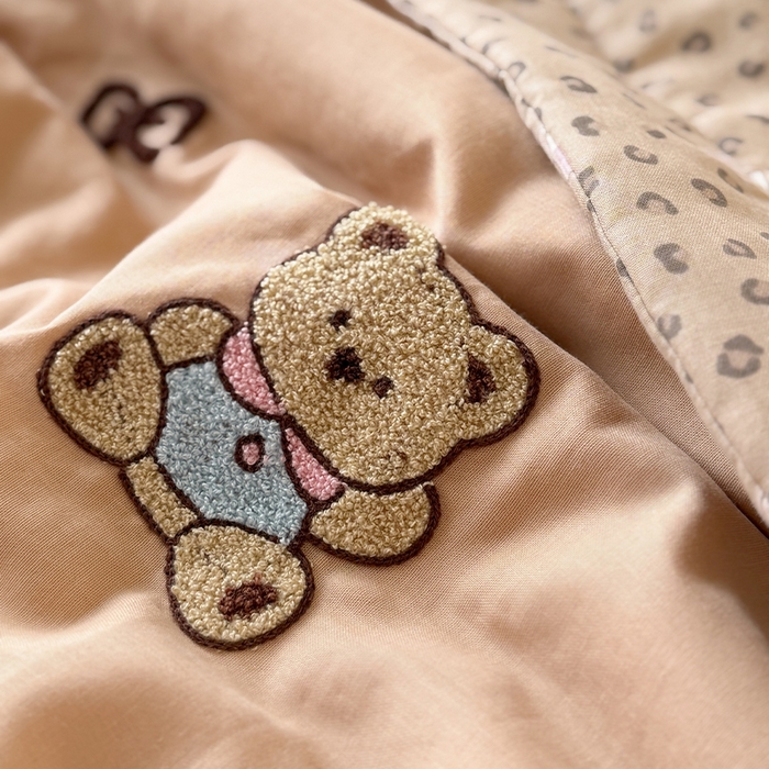 91家纺网 家纺一手货源 找家纺 暖生活 2026新款A类全棉双层纱毛巾绣夏被 被子被芯 布朗妮