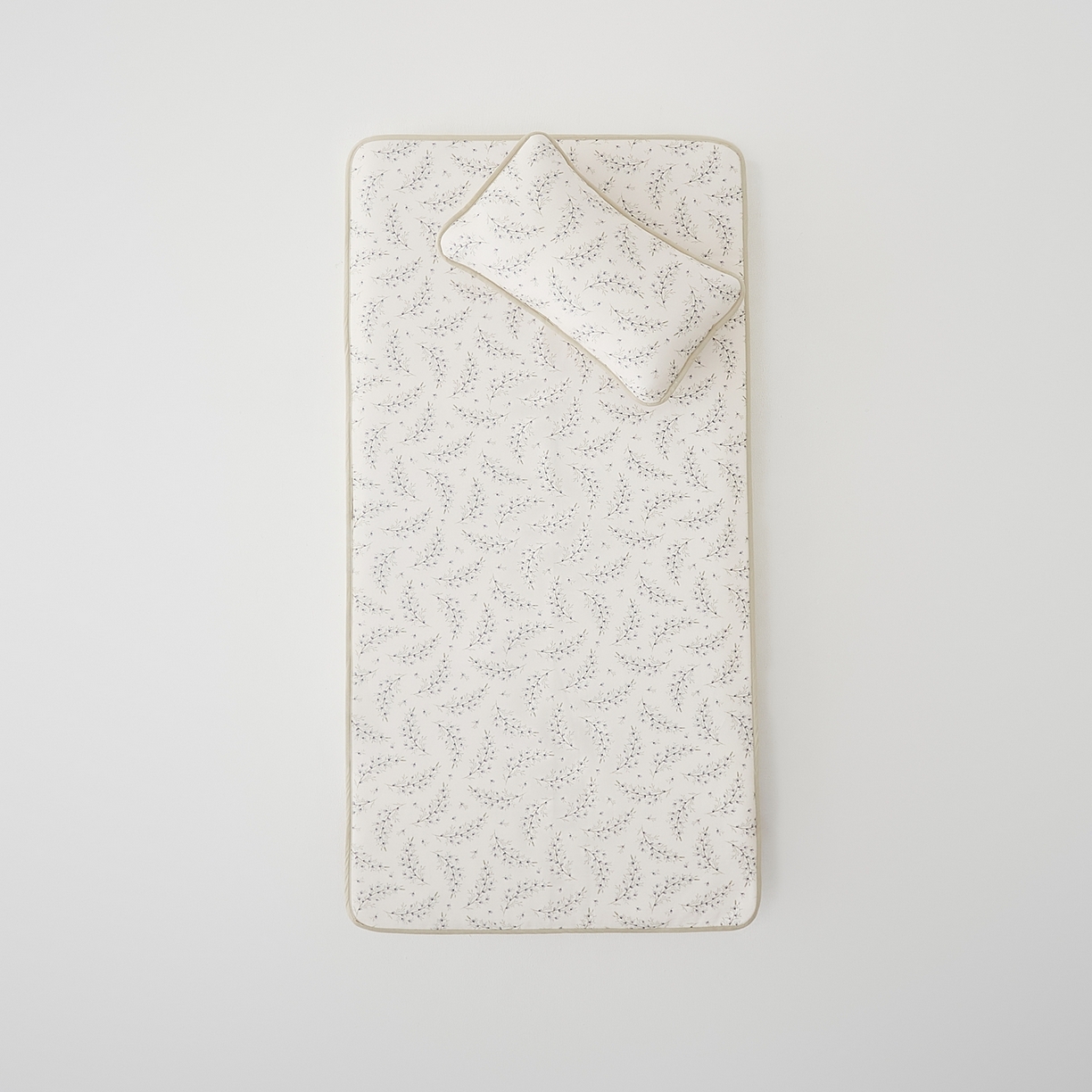 91家纺网 家纺一手货源 找家纺 8小时家纺 2026新款天丝麻10A抗菌养生凉席席子凉席-儿童款 兰花