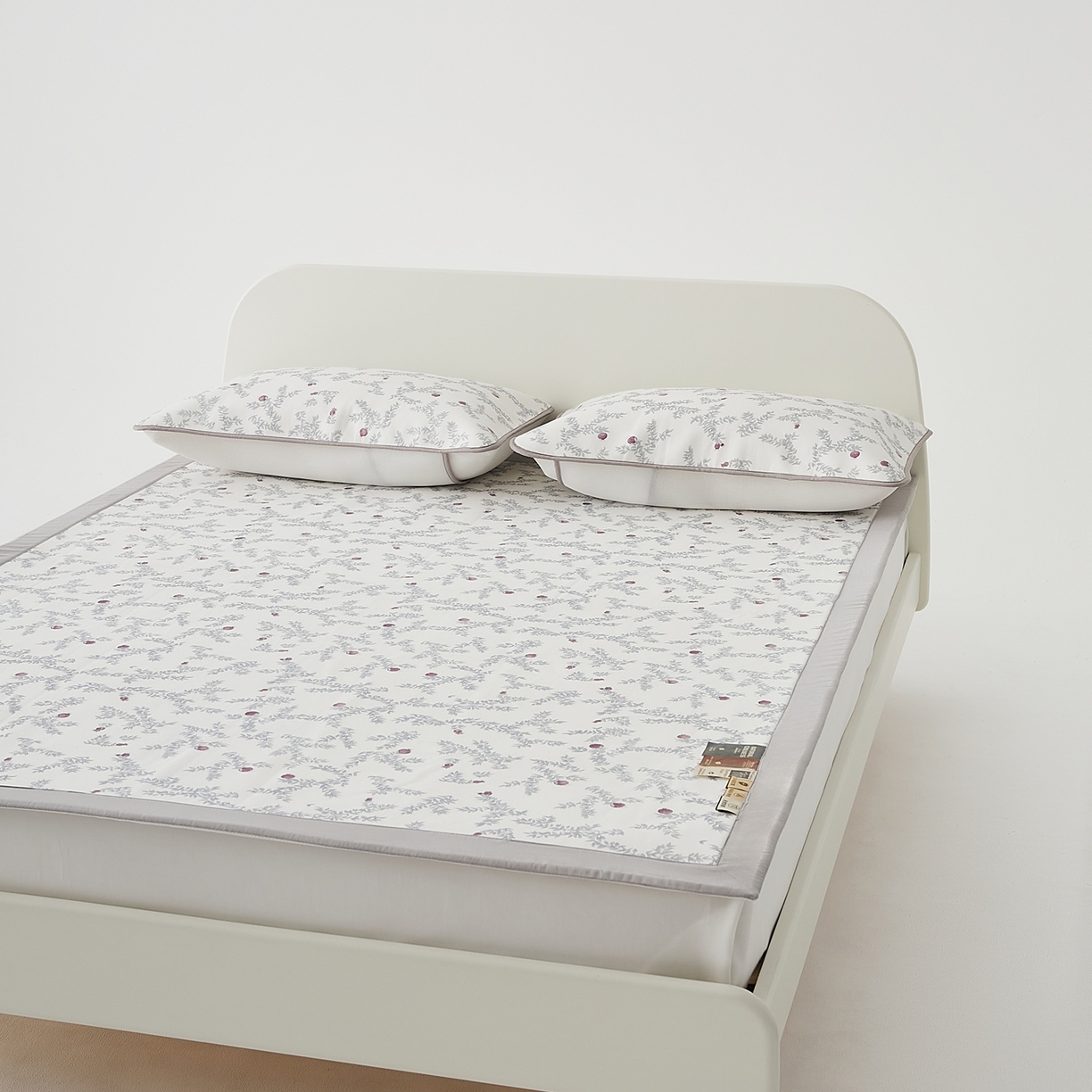 91家纺网 家纺一手货源 找家纺 8小时家纺 2026新款天丝麻10A抗菌养生凉席席子凉席-床垫款 石榴