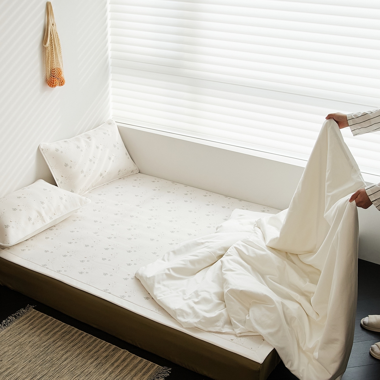 91家纺网 家纺一手货源 找家纺 8小时家纺 2026新款天丝麻10A抗菌养生凉席席子凉席-床垫款 星空