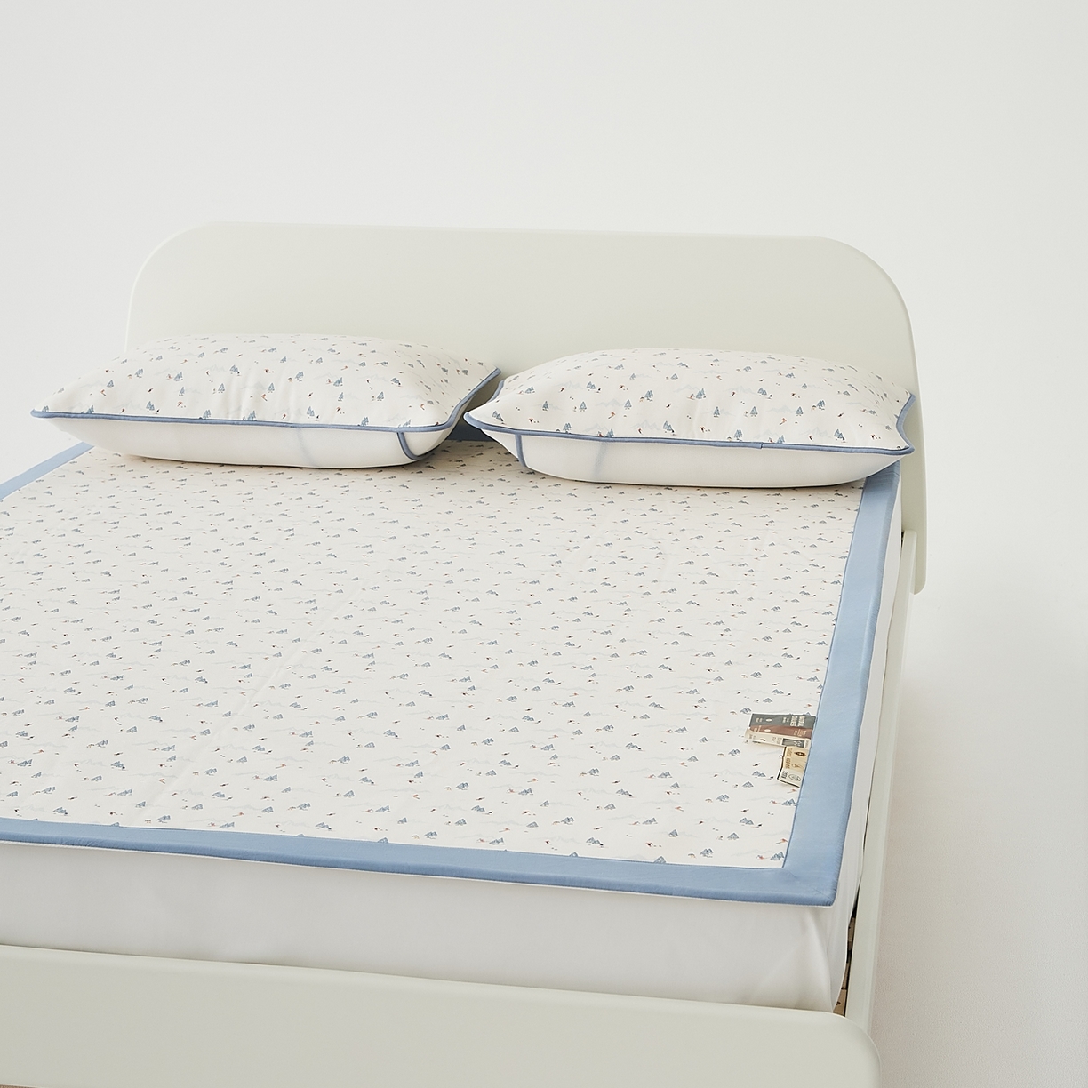 91家纺网 家纺一手货源 找家纺 8小时家纺 2026新款天丝麻10A抗菌养生凉席席子凉席-床垫款 耀雪